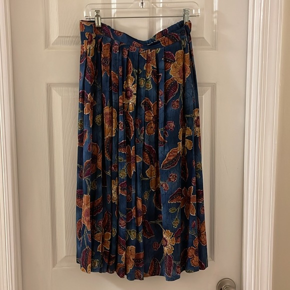 Vintage 90s two piece set - Picture 2 of 2